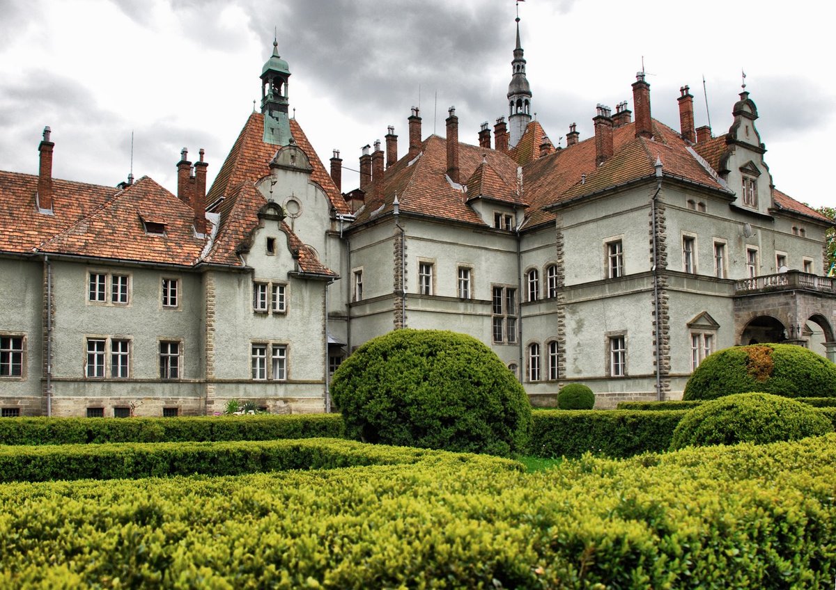 дворец шенборнов закарпатье фото