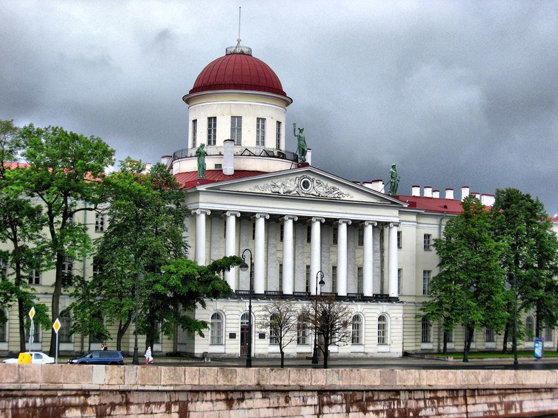 пушкинский дом набережная макарова 4 фото