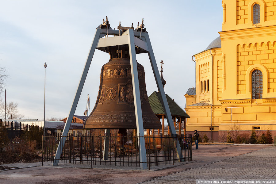колокол александро-невский новоярмарочный собор фото
