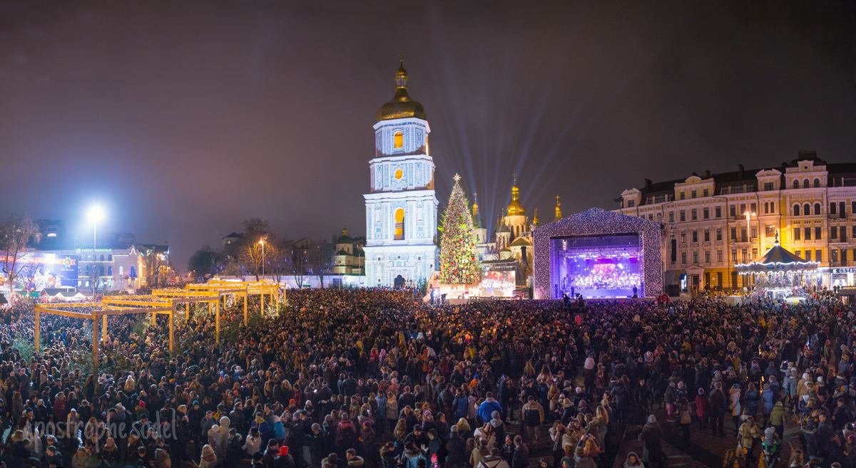 софиевская площадь киев зима фото