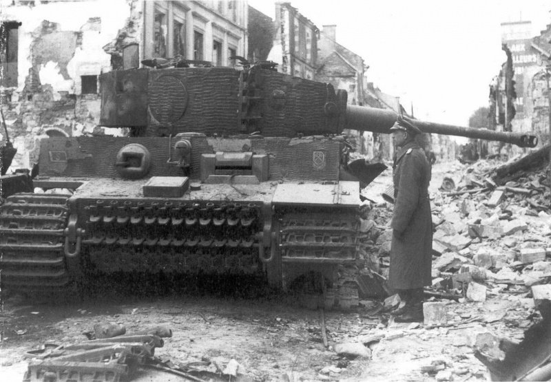 танк тигр 1944 фото