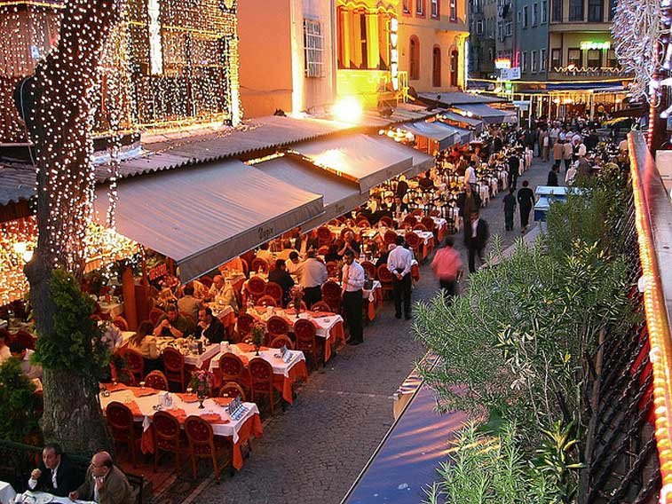 cours saleya ницца фото