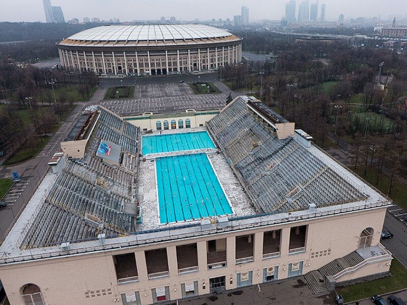 открытый плавательный бассейн лужники фото