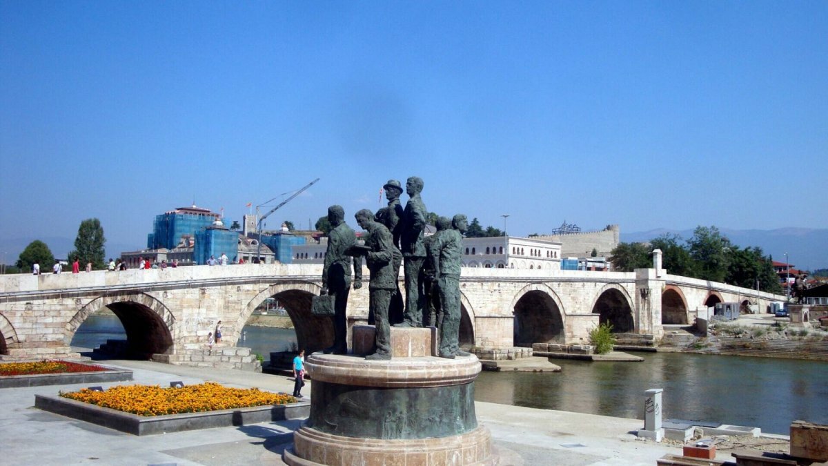 каменный мост в скопье фото