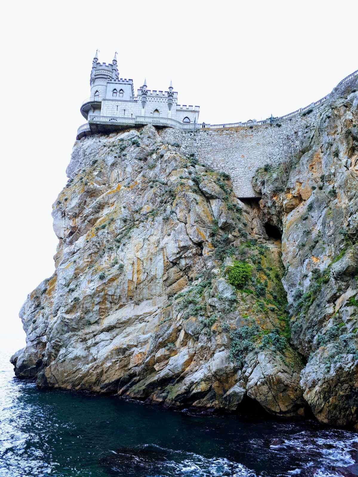 алупка ласточкино гнездо фото