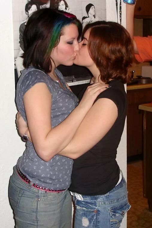Amateur Lesbian Sex