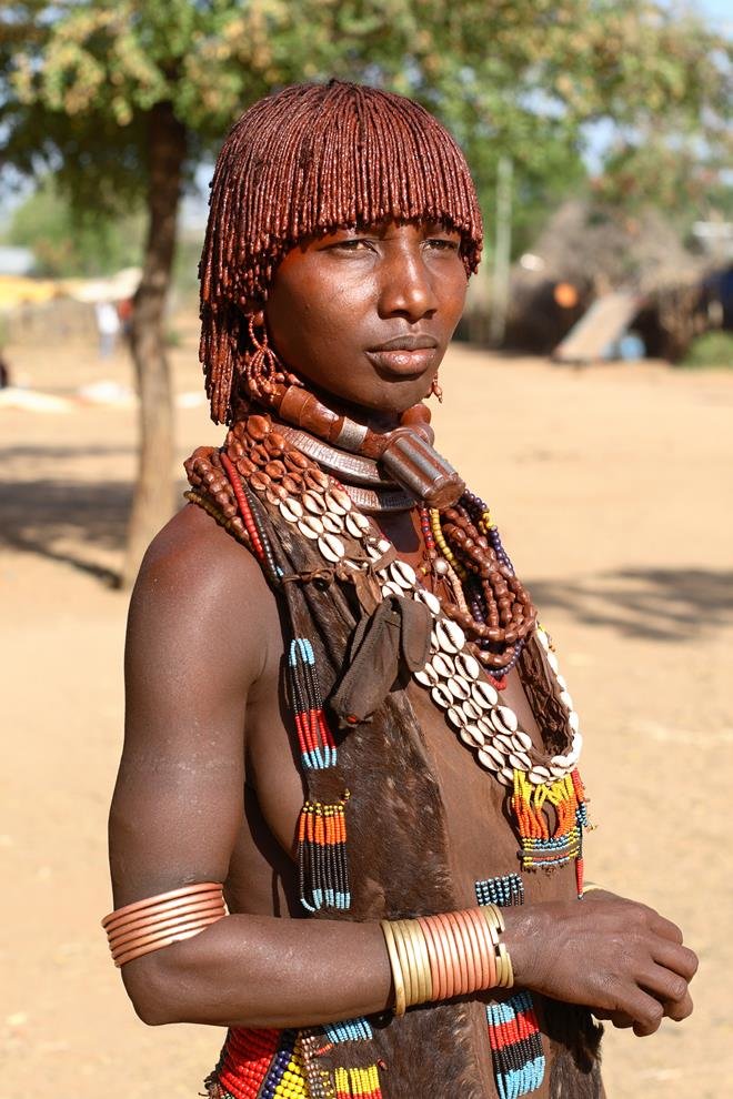 beautiful african woman tribe фото