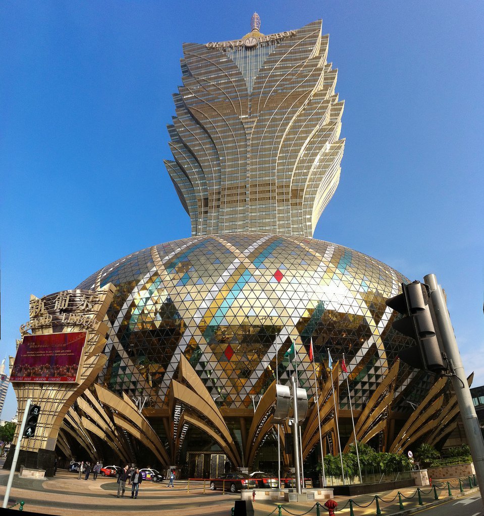 отель-казино grand lisboa. макао, китай. фото