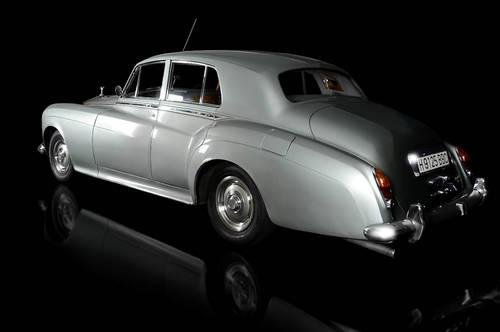 rolls-royce silver cloud фото