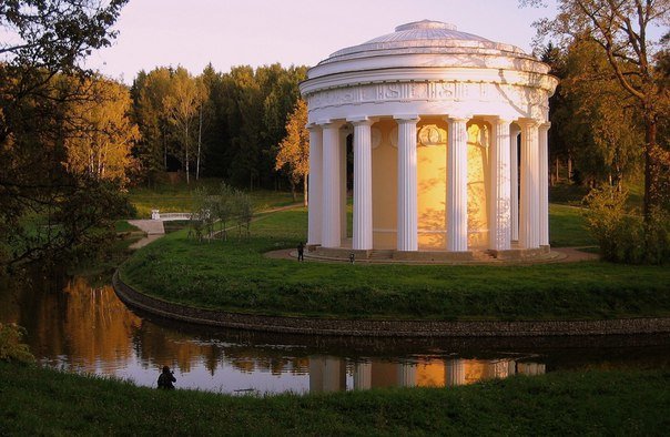 павильон храм дружбы павловск фото