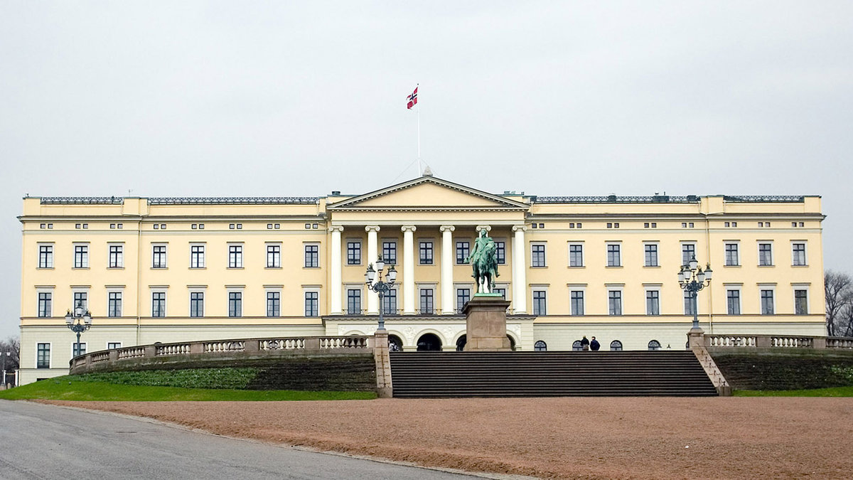 королевский дворец в осло фото