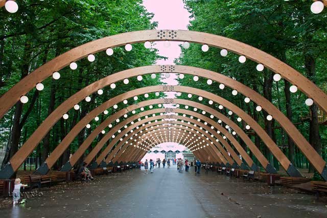парк сокольники в москве фото