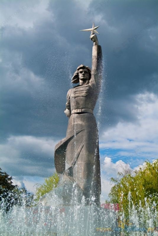 памятник аврора в краснодаре фото
