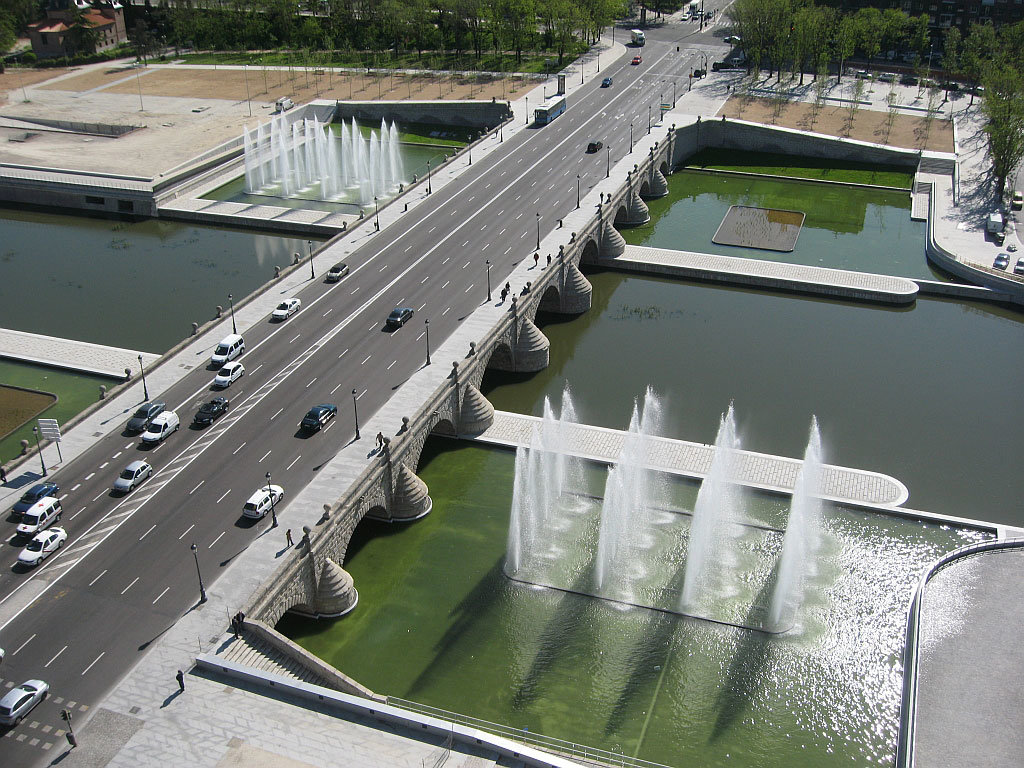 сеговийский мост в мадриде фото