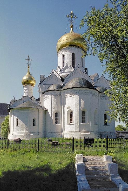 рождественский собор  саввино-сторожеского  монастыря фото