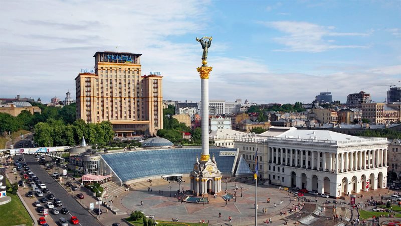 монумент независимости в киеве фото