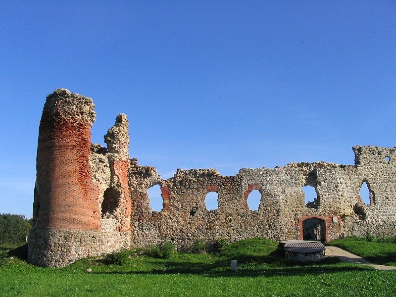 замок лаис эстония фото