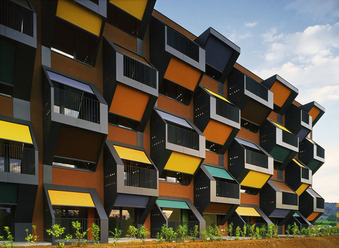 жилой комплекс izola social housing фото