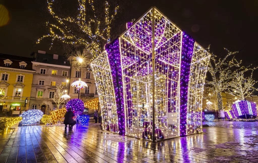 новогодние уличные украшения фото