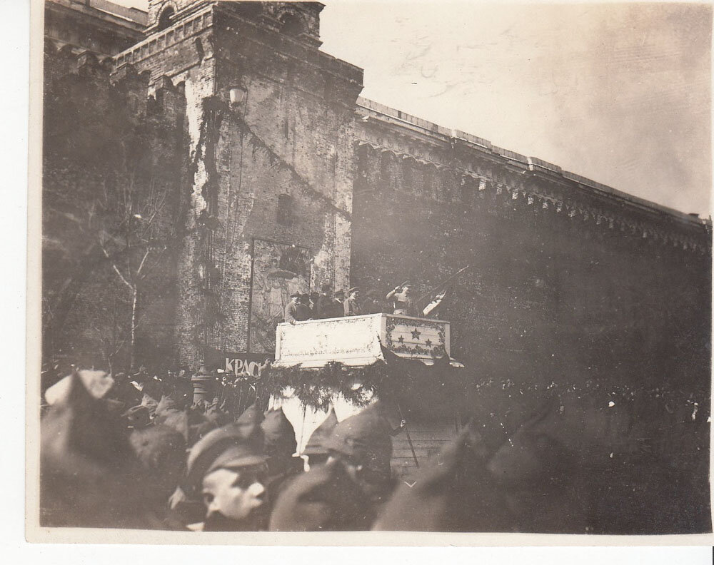 мавзолей ленина фото 1924 года фото