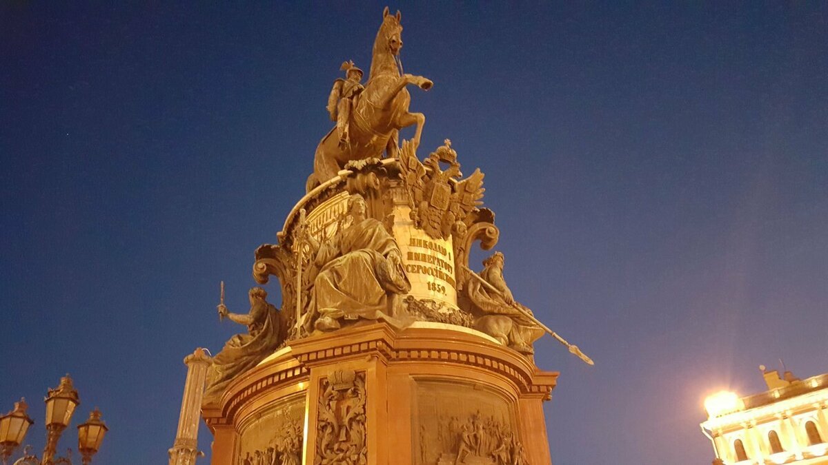 памятник николаю первому в санкт-петербурге фото