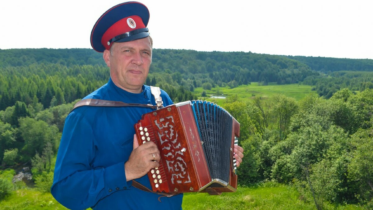 гармонист юрий щербаков фото