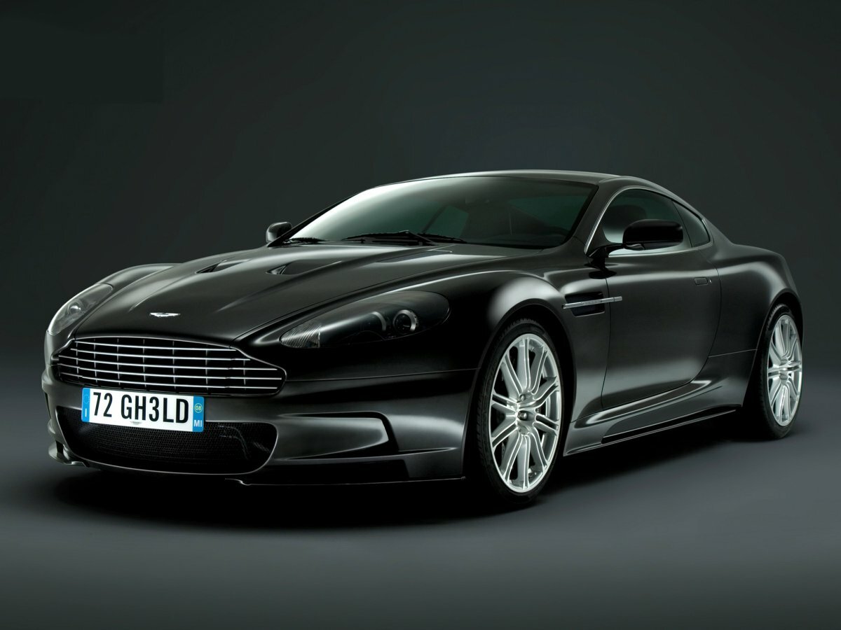 aston martin dbs фото