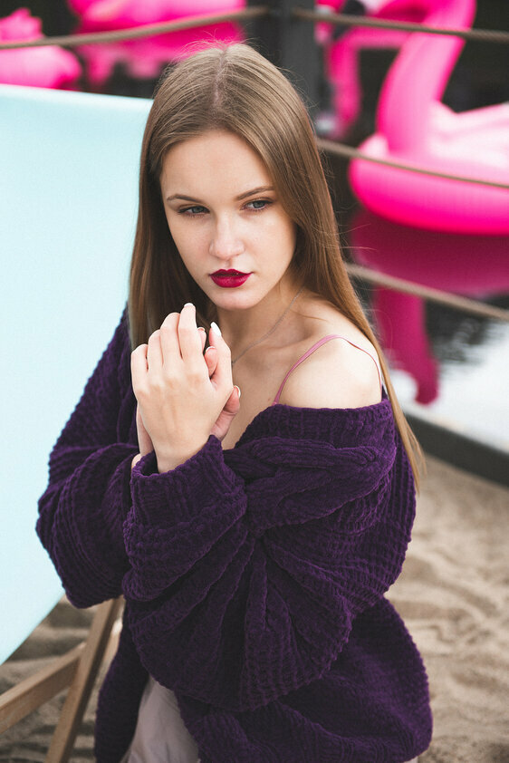 Блогер Влад Бумага А4 стал отцом - Москва 24 - YouTube