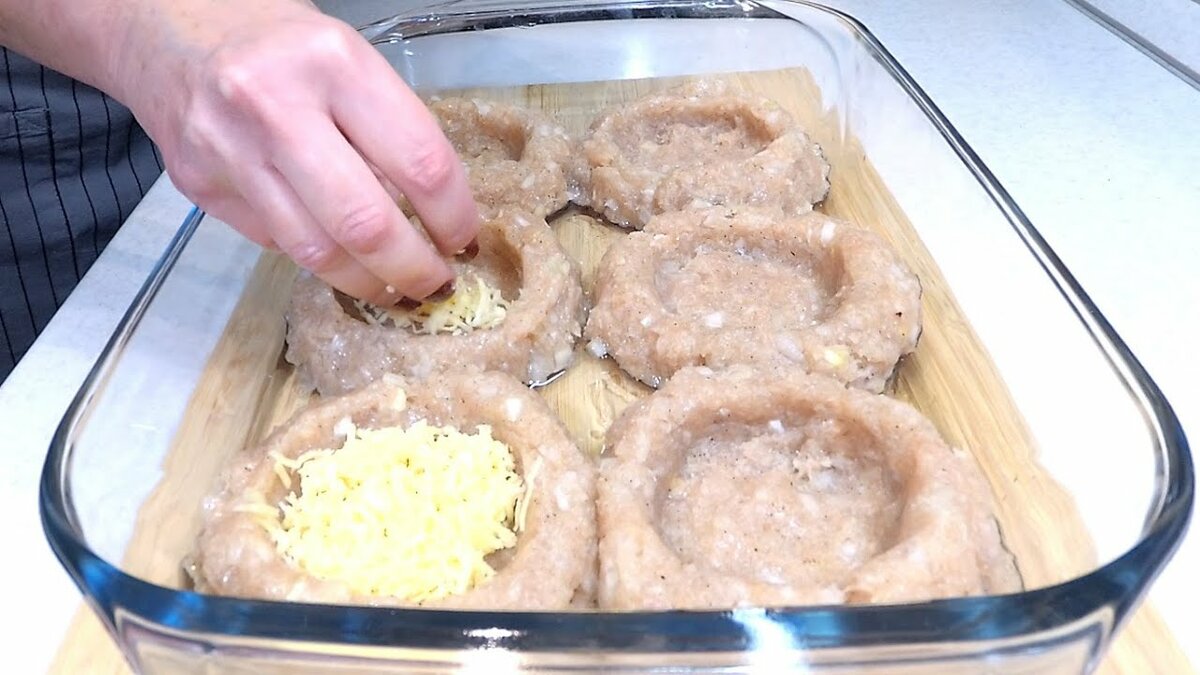 котлеты из фарша в духовке фото