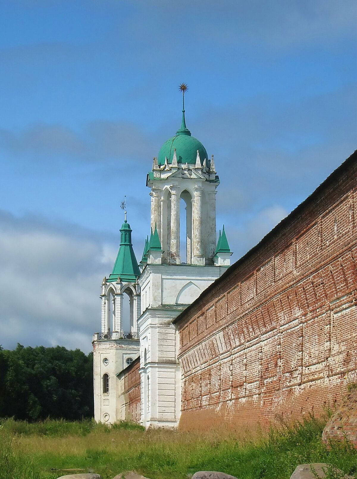 спасо яковлевский димитриев монастырь фото