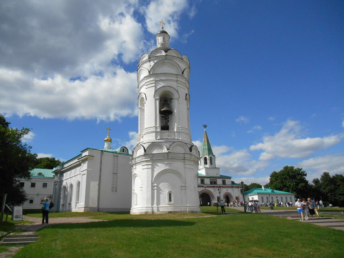 церковь вознесения господня в коломенском фото