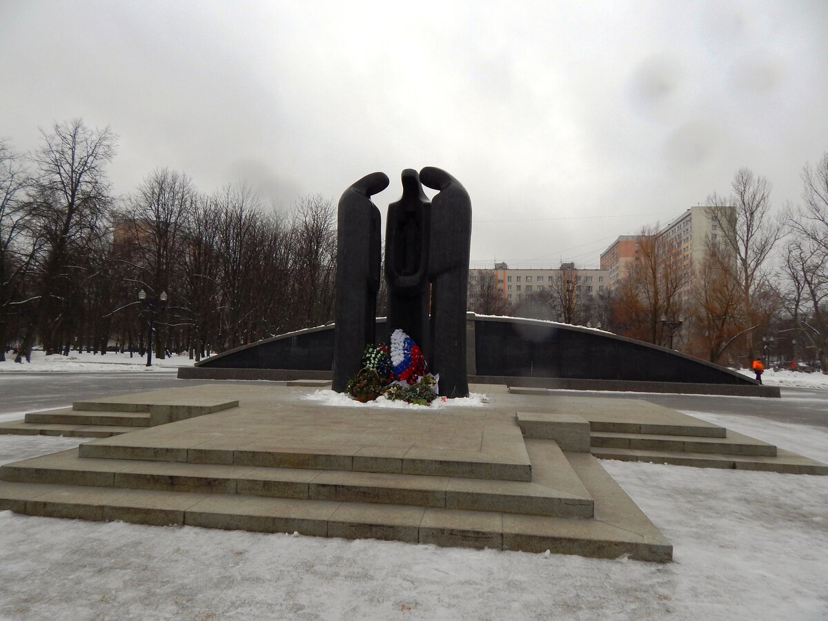 мемориал воинам афганцам перово фото