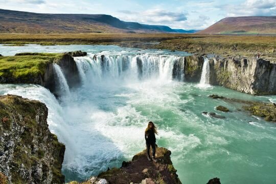 Водопад Исландии