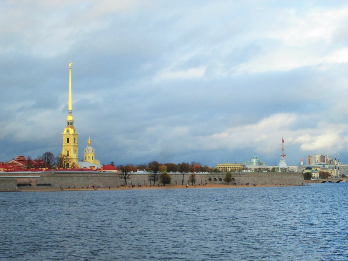 петропавловская крепость в санкт петербурге фото
