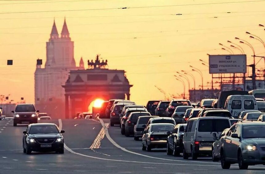 Из Москвы за день уехало почти 730 тыс. автомобилей на фоне коронавируса