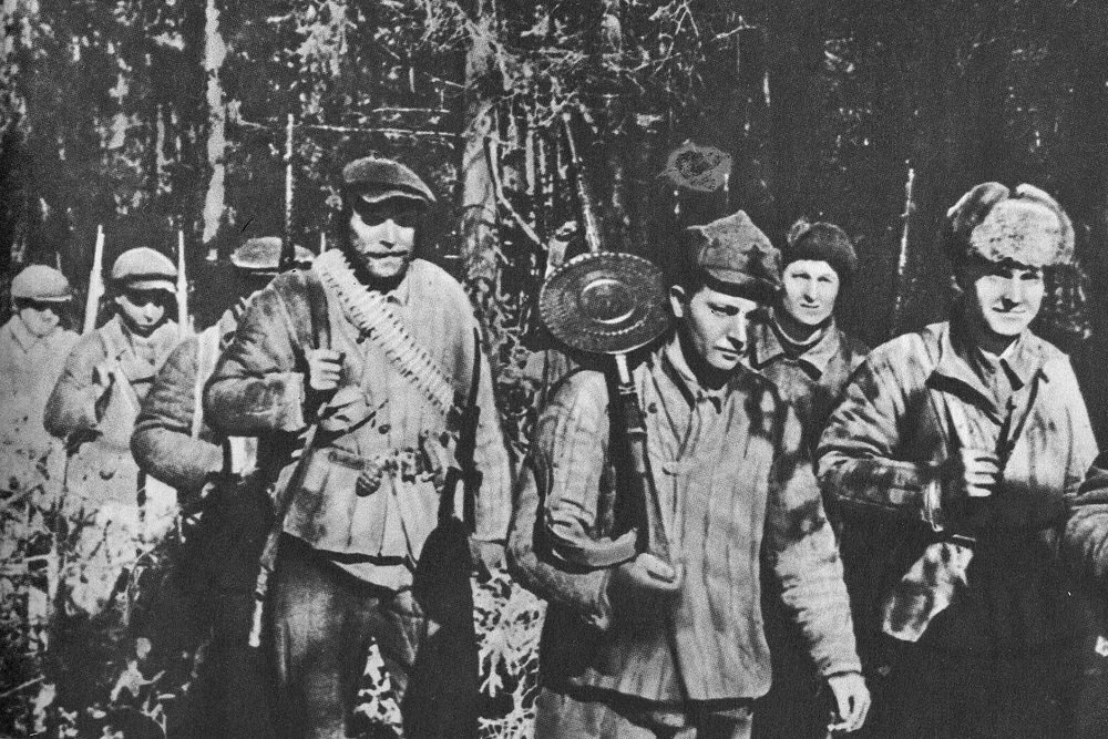 партизанское движение 1941-1945 фото