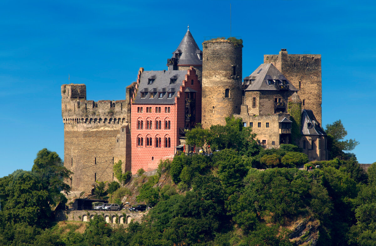 замок бург эльц германия фото