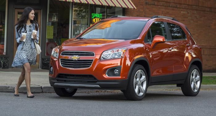 chevrolet tracker фото