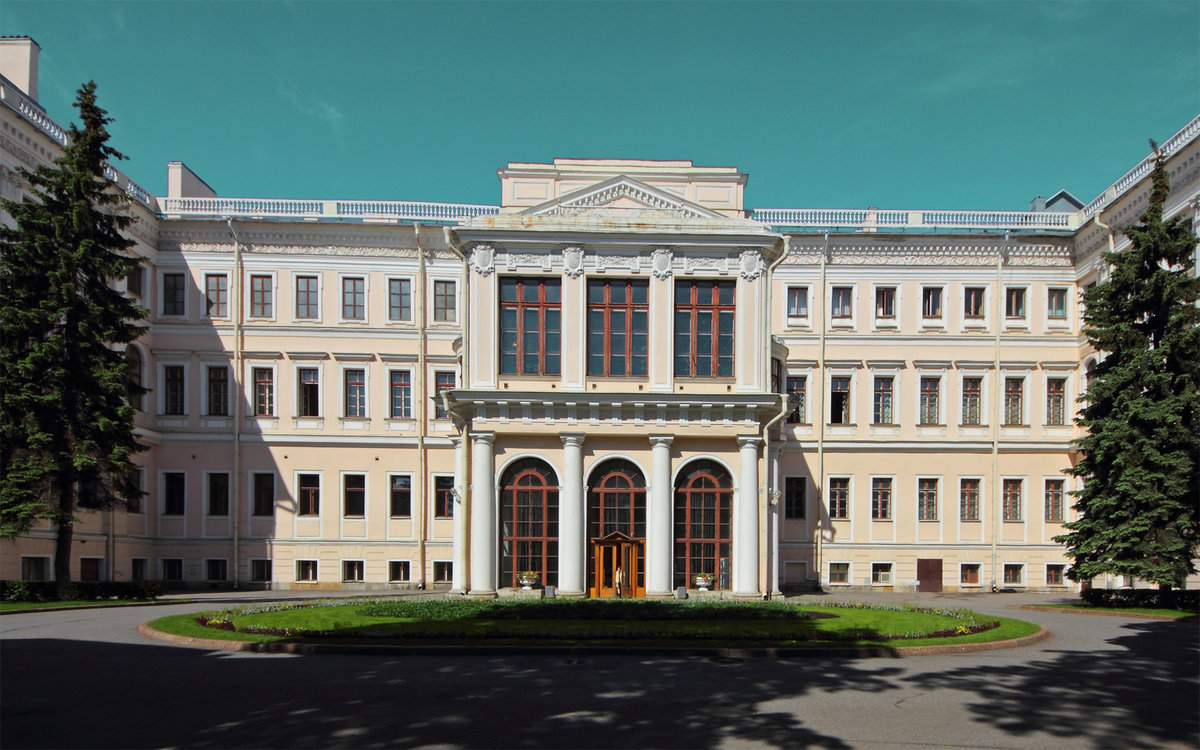 аничков дворец в санкт петербурге фото