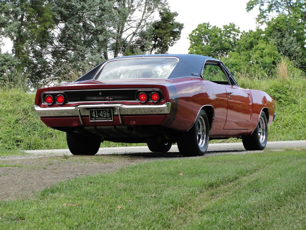 dodge charger фото