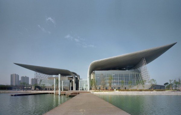 wuxi grand theatre. янгсу, китай фото