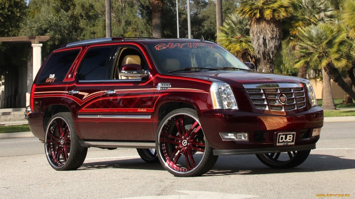 cadillac escalade красный фото