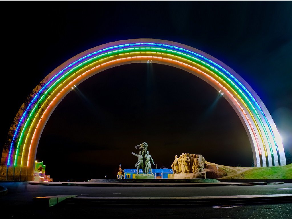 арка дружбы народов киев фото