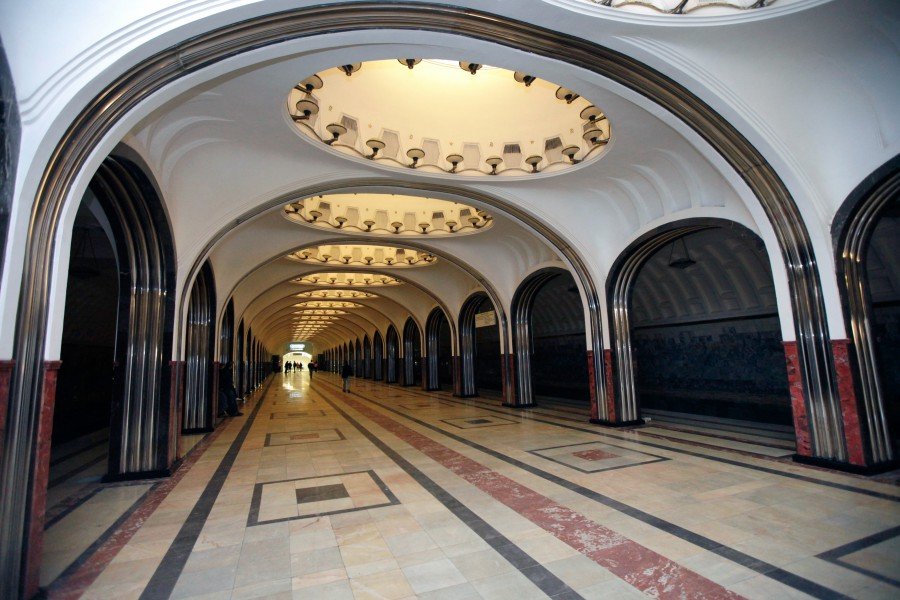 станция метро маяковская фото