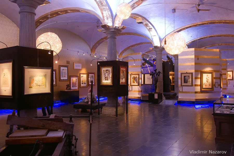 музей сальвадора дали в брюгге фото