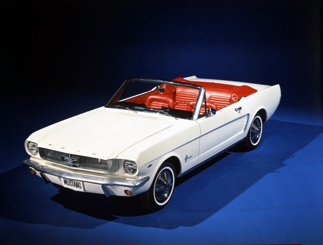 ford mustang фото