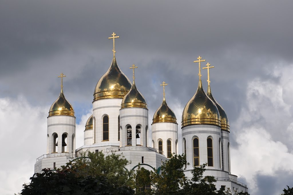 шестикупольный храм фото