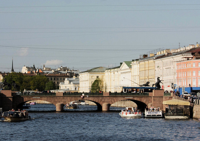 аничков мост в санкт петербурге фото
