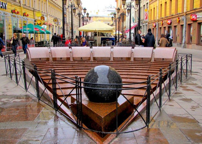 фонтан шар в санкт петербурге фото