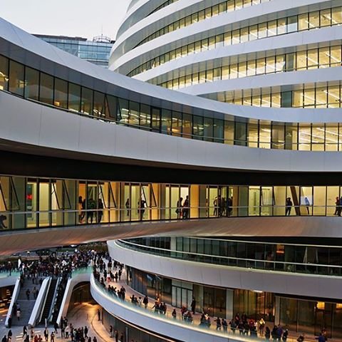 galaxy soho заха хадид фото